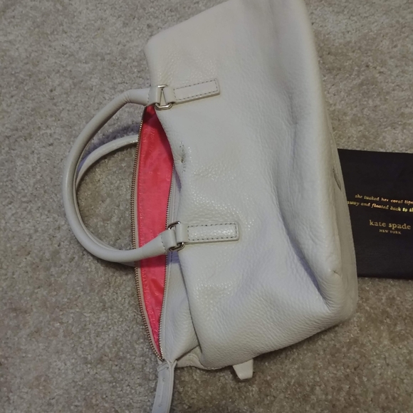Kate Spade Handbag Crossbody - Picture 3 of 7